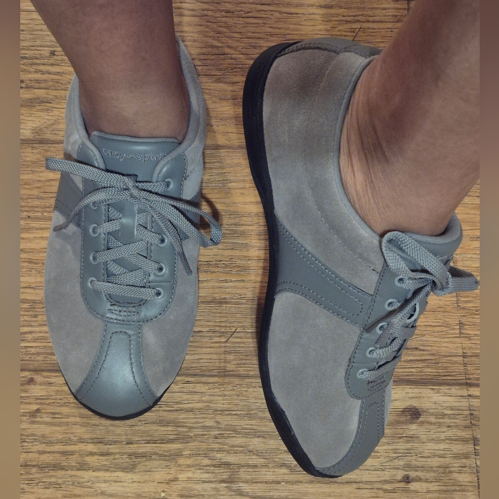 Easy Spirit Esoncue Comfort Sneakers 9WW